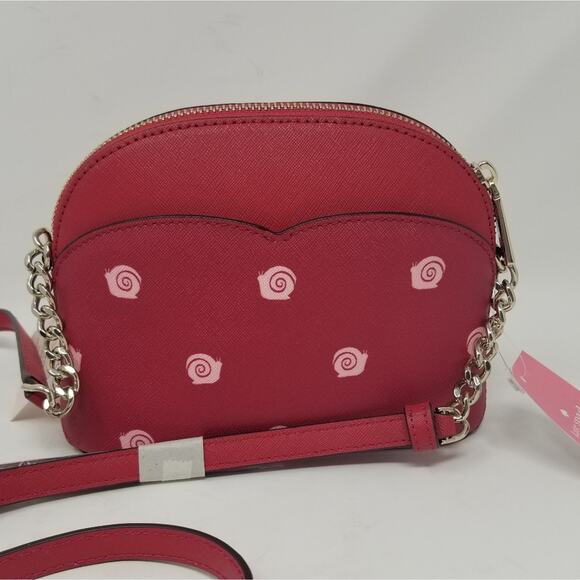 Kate Spade NEW Red Multi Dome Crossbody Chain and Leather Zipper Closer Purse - Picture 3 of 16